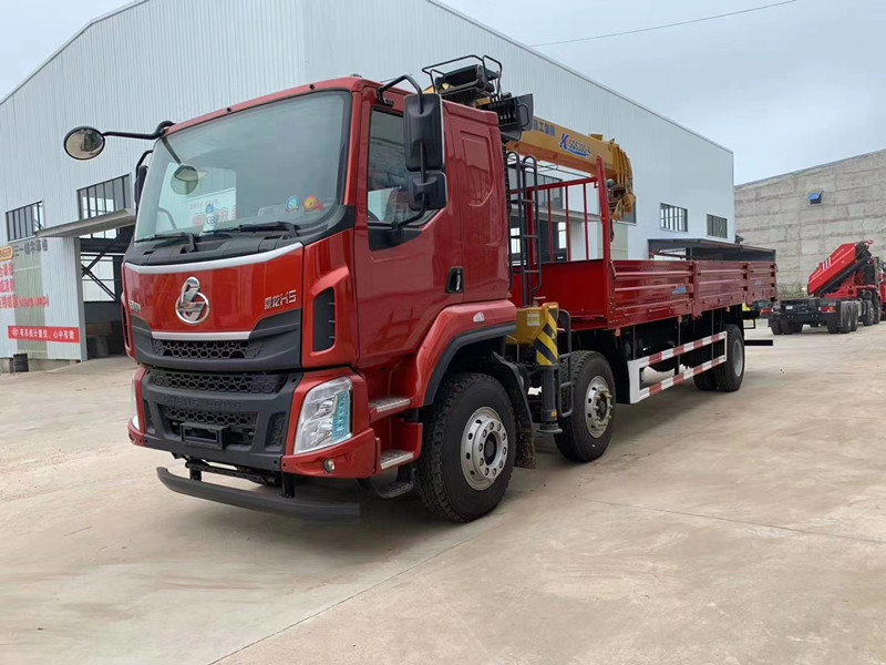 柳汽前四后八新品上市