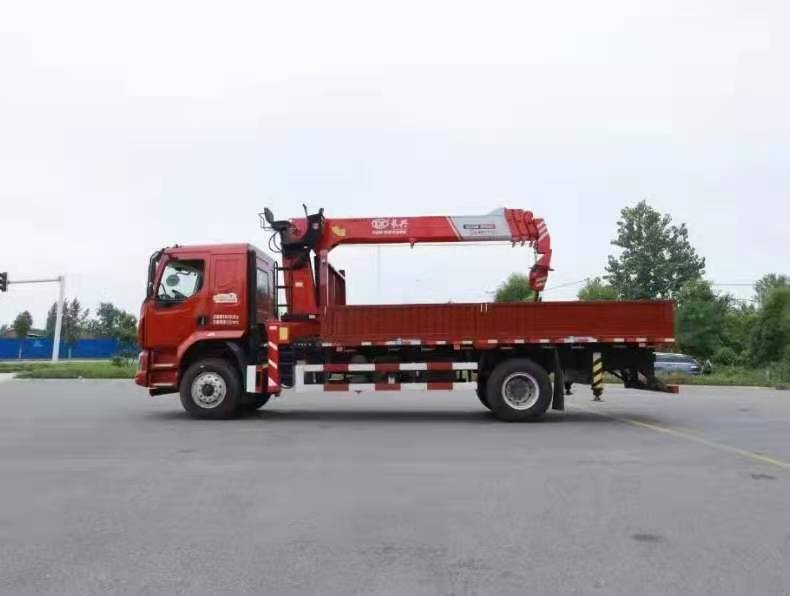 柳汽單橋長興8噸吊機